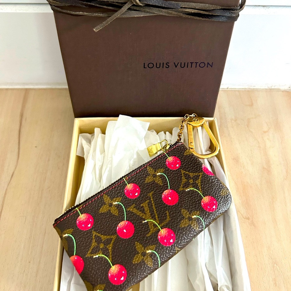 NIB Louis Vuitton Cherry Key Holder
